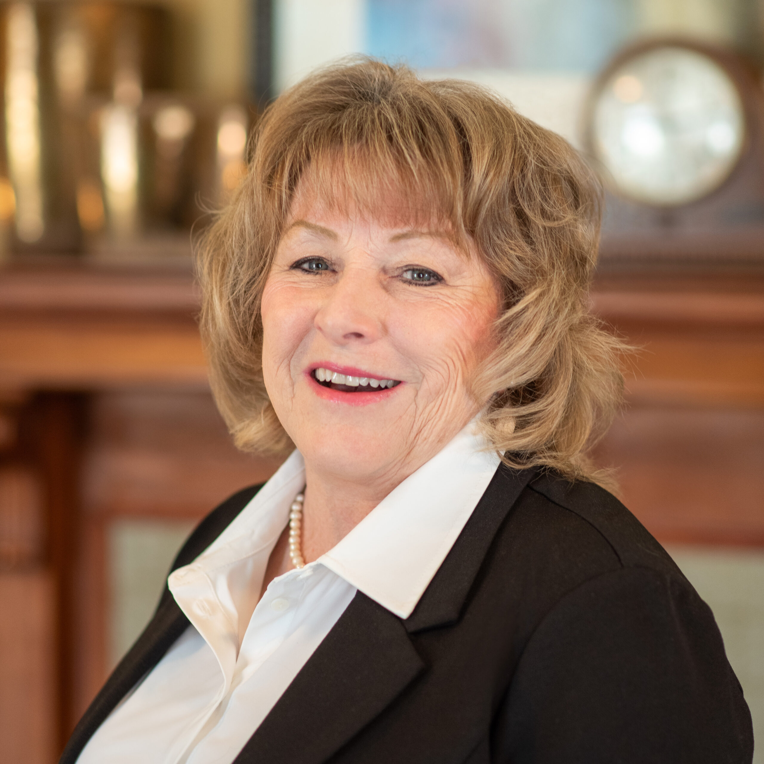 Cindy Kendall : Family Services Assistant